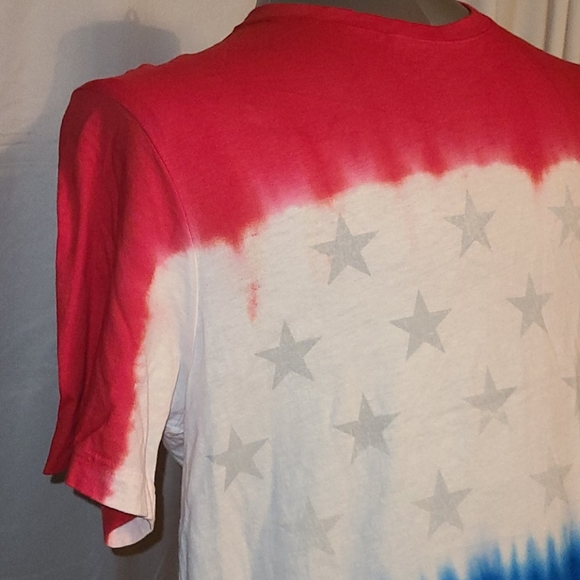 Levi's red white blue shirt - Picture 3 of 16